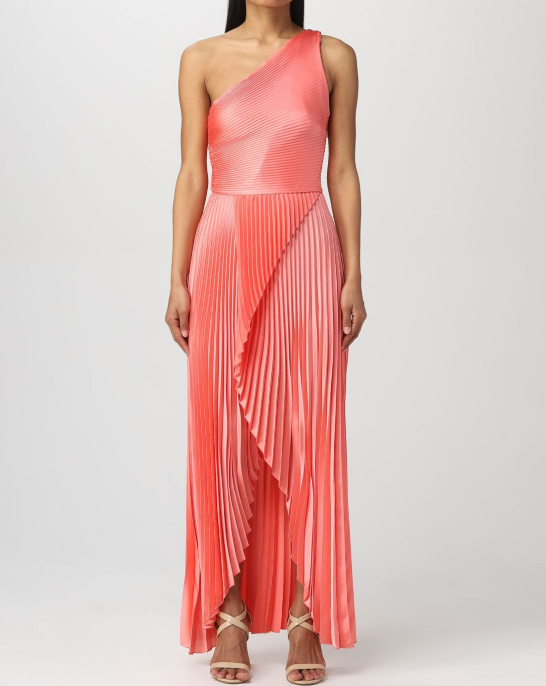 Vestido plisado asimétrico coral