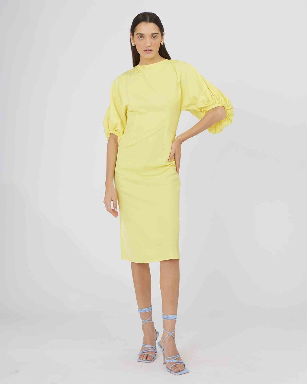 Vestido midi espalda abierta