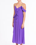 Vestido púrpura con tirantes trenzados