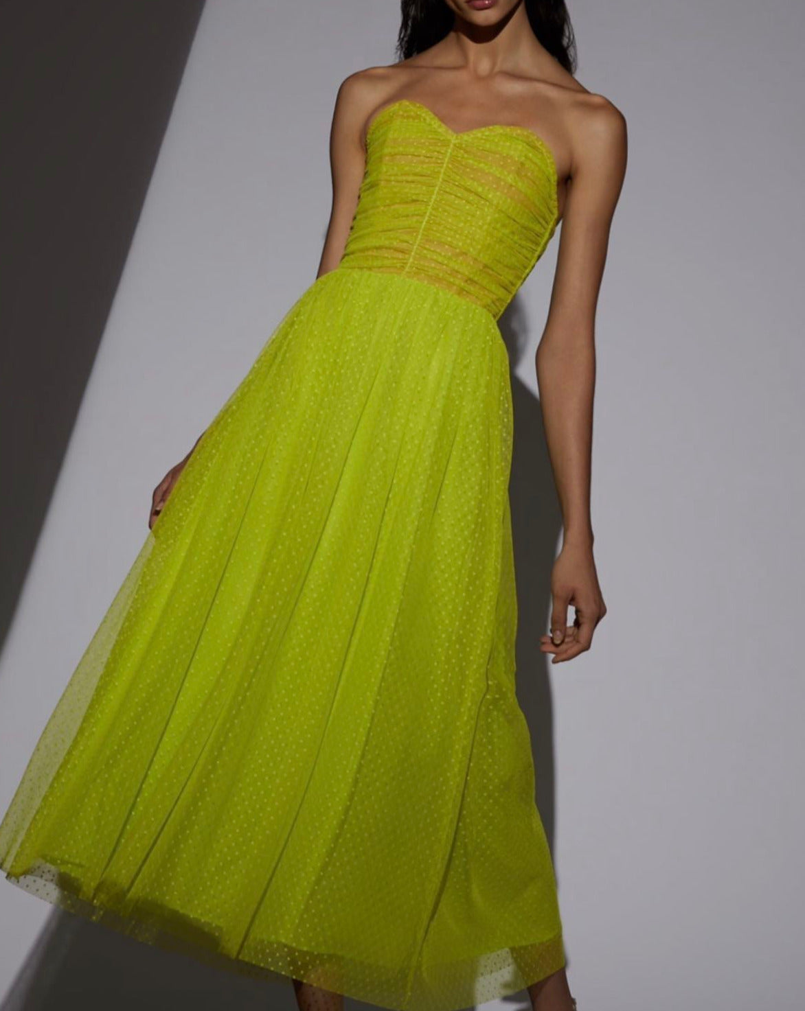 Vestido plumeti escote corazón