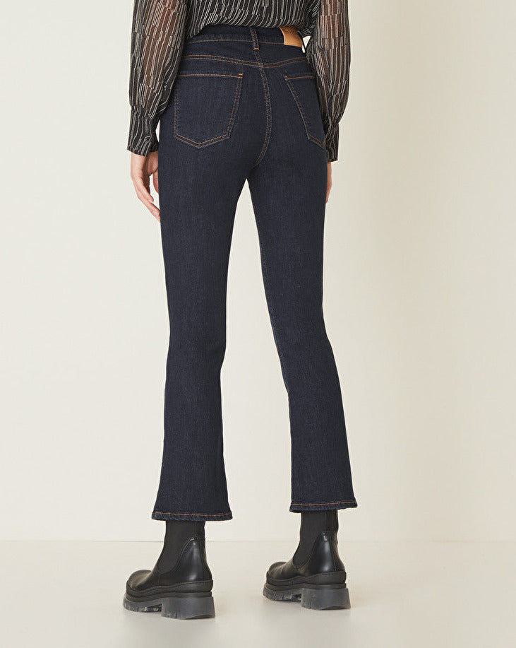 Pantalón vaquero cropped flare